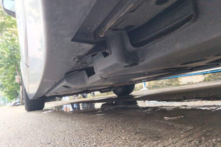 Used Cadillac CT5 2025 28T Urban Sport Edition Chassis Rear Left