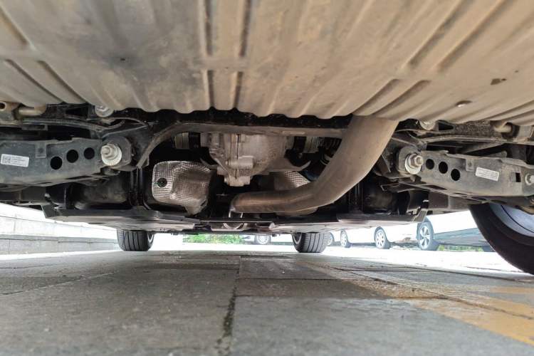 Used Cadillac CT5 2025 28T Urban Sport Edition Chassis Rear