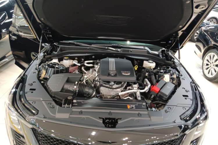 Used Cadillac CT5 2025 28T Track Performance Edition Engine Bay
