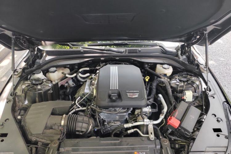 Used Cadillac CT5 2025 28T Urban Sport Edition Engine Bay