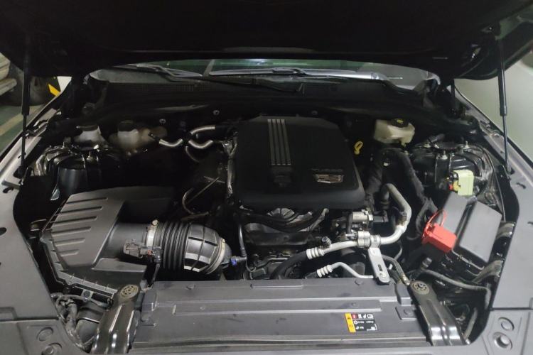 Used Cadillac CT5 2025 28T Track Performance Edition Engine Bay
