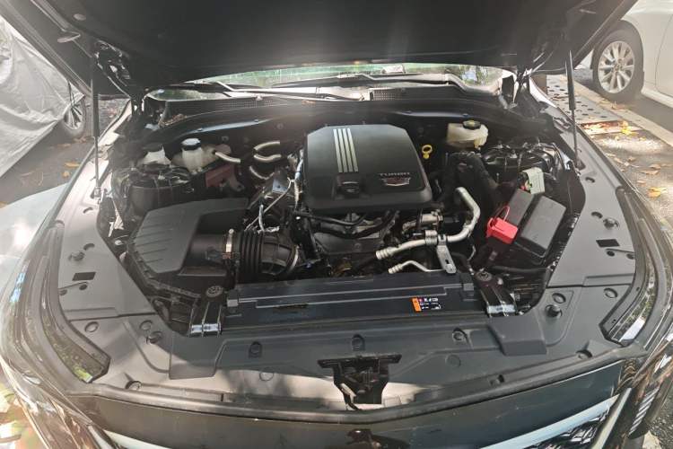 Used Cadillac CT5 2025 28T Urban Sport Edition Engine Bay