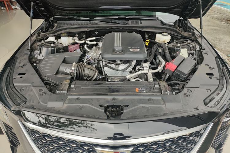 Used Cadillac CT5 2025 28T Urban Sport Edition Engine Bay