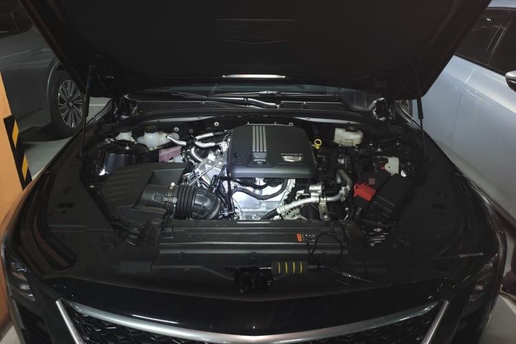 Used Cadillac CT5 2025 28T Urban Sport Edition Engine Bay