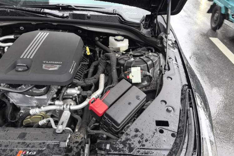 Used Cadillac CT5 2025 28T Track Performance Edition Engine Bay Left
