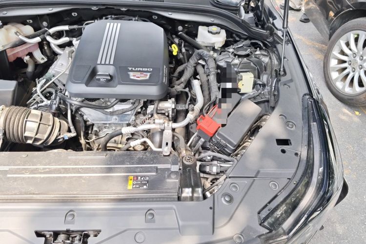 Used Cadillac CT5 2025 28T Urban Sport Edition Engine Bay Left