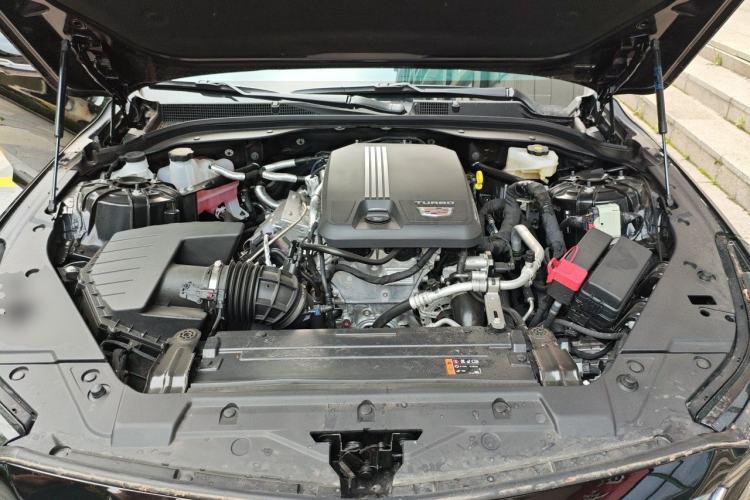 Used Cadillac CT5 2025 28T Urban Sport Edition Engine Bay