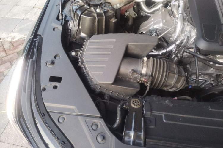 Used Cadillac CT5 2025 28T Track Performance Edition Engine Bay Right