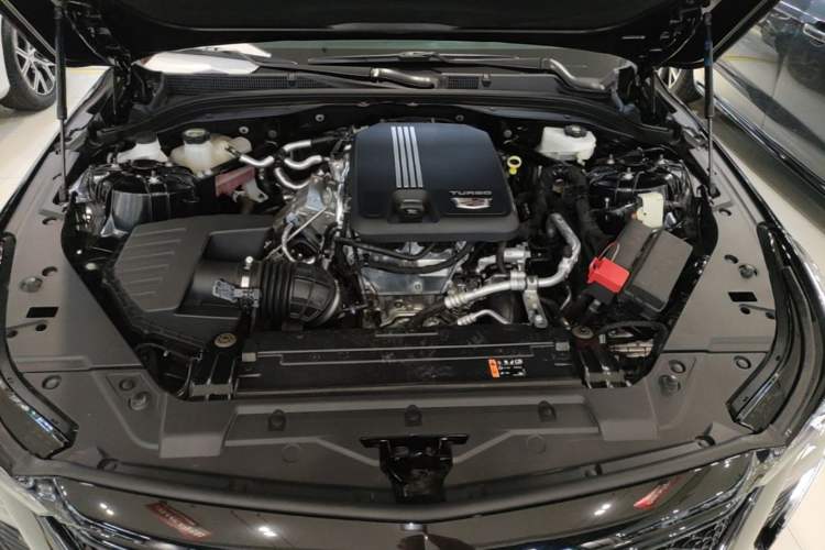 Used Cadillac CT5 2025 28T Track Performance Edition Engine Bay