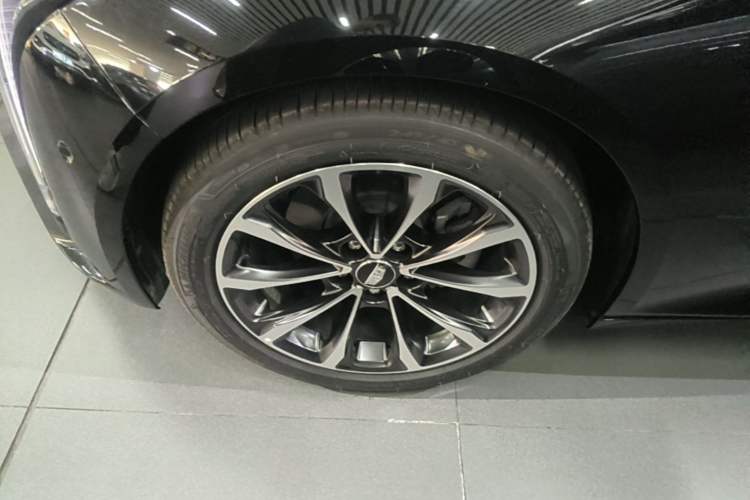 Used Cadillac CT5 2025 28T Urban Sport Edition Exterior 4