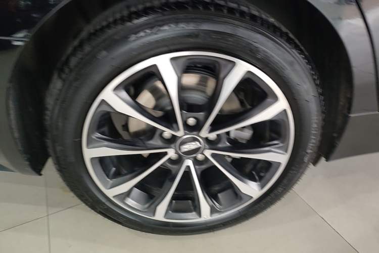 Used Cadillac CT5 2025 28T Urban Sport Edition Exterior 5