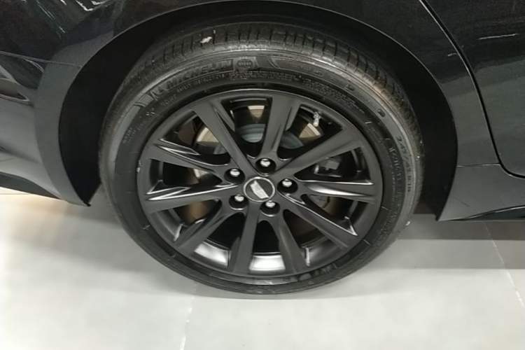 Used Cadillac CT5 2025 28T Track Performance Edition Exterior 5