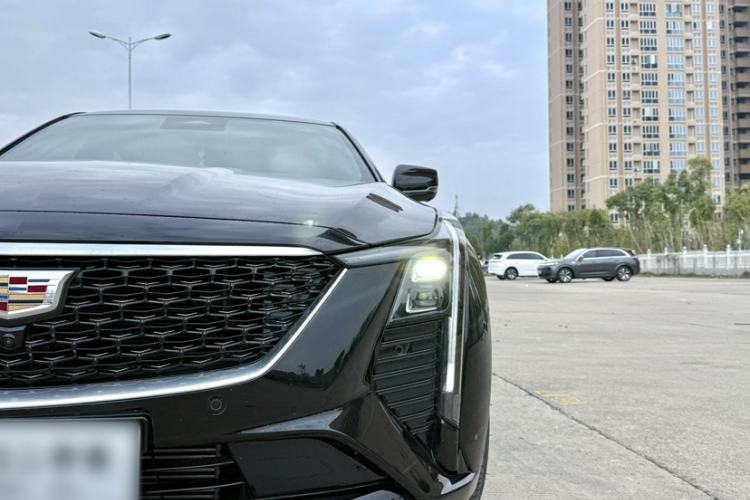 Used Cadillac CT5 2025 28T Urban Sport Edition Exterior 9