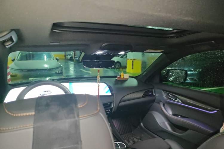 Used Cadillac CT5 2025 28T Track Performance Edition + Peak Track Optional Package Headliner
