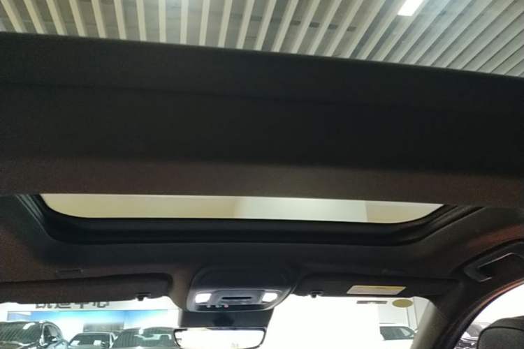 Used Cadillac CT5 2025 28T Track Performance Edition Headliner