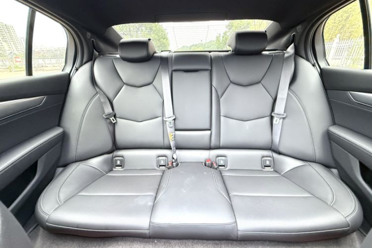 Used Cadillac CT5 2025 28T Urban Sport Edition Interior 10
