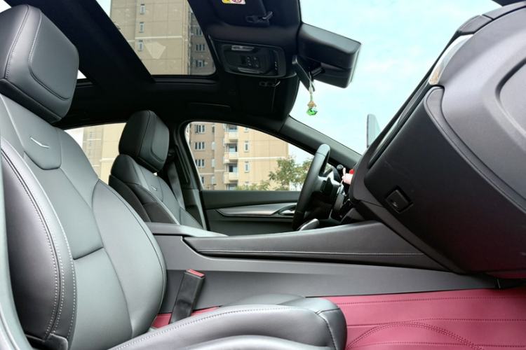 Used Cadillac CT5 2025 28T Urban Sport Edition Interior 10