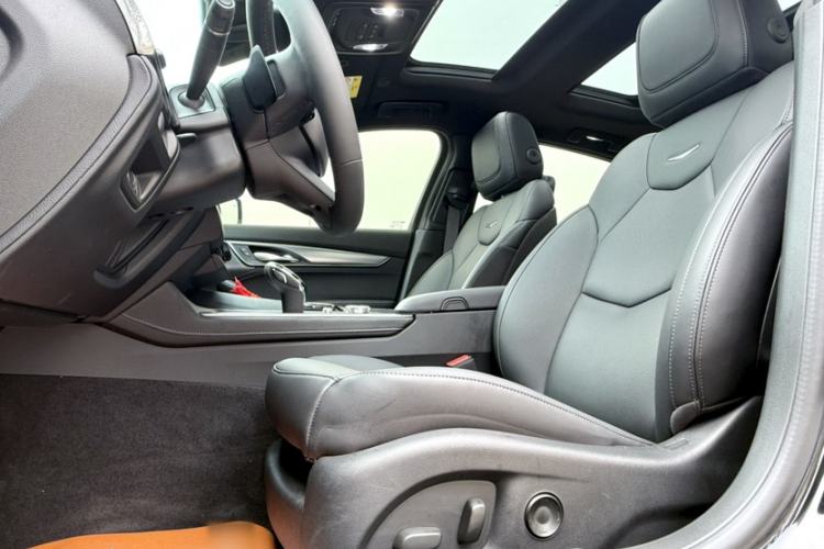 Used Cadillac CT5 2025 28T Urban Sport Edition Interior 3