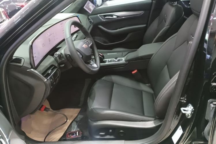 Used Cadillac CT5 2025 28T Urban Sport Edition Left Front Seat