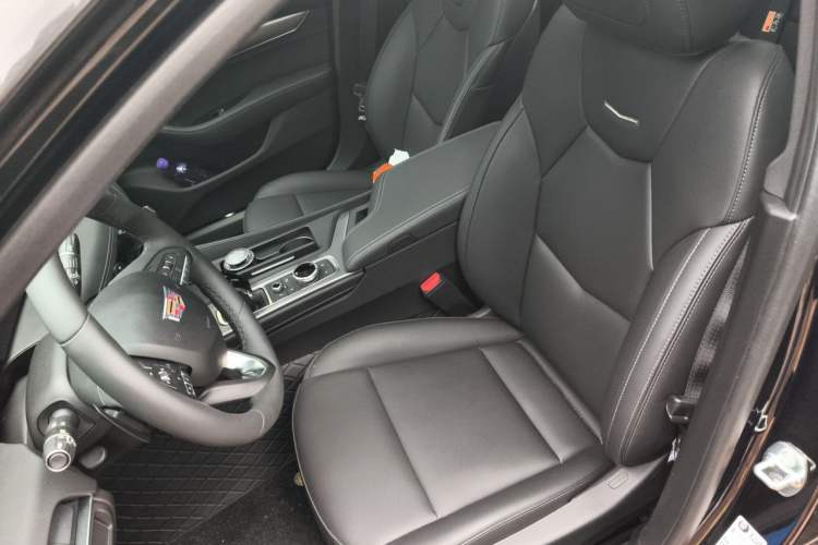 Used Cadillac CT5 2025 28T Urban Sport Edition Left Front Seat