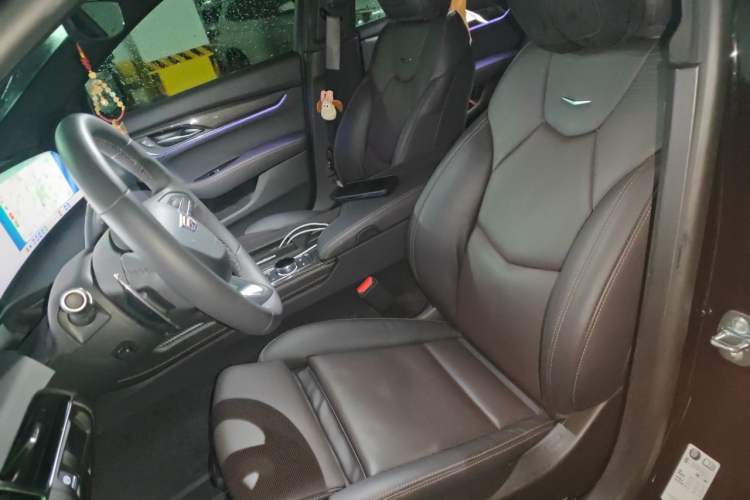 Used Cadillac CT5 2025 28T Track Performance Edition + Peak Track Optional Package Left Front Seat