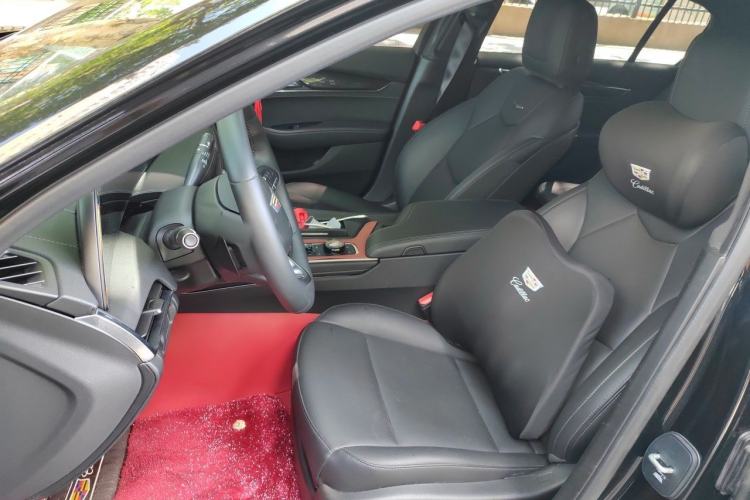 Used Cadillac CT5 2025 28T Urban Sport Edition Left Front Seat