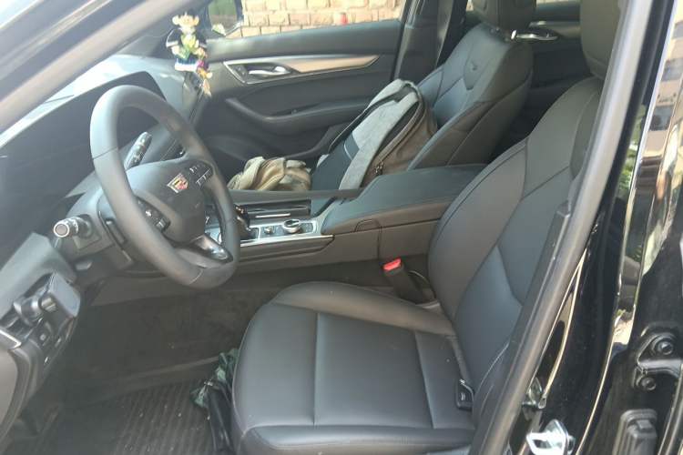 Used Cadillac CT5 2025 28T Urban Sport Edition Left Front Seat
