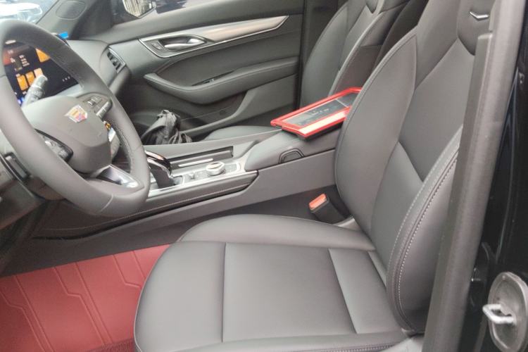 Used Cadillac CT5 2025 28T Urban Sport Edition Left Front Seat