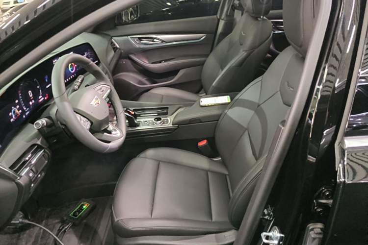 Used Cadillac CT5 2025 28T Urban Sport Edition Left Front Seat