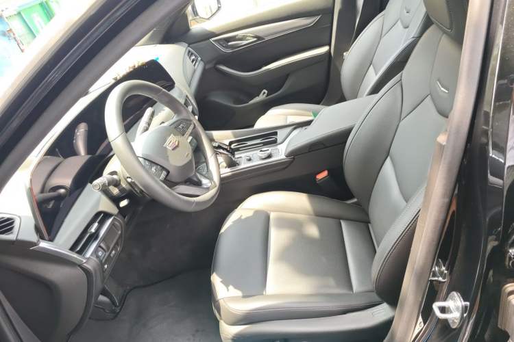 Used Cadillac CT5 2025 28T Urban Sport Edition Left Front Seat