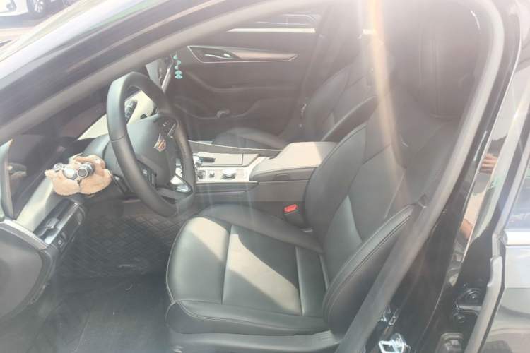 Used Cadillac CT5 2025 28T Urban Sport Edition Left Front Seat