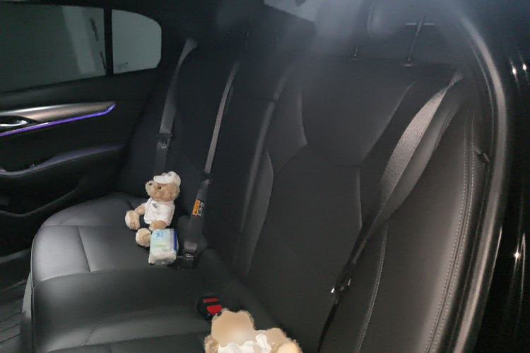 Used Cadillac CT5 2025 28T Urban Sport Edition Left Rear Seat