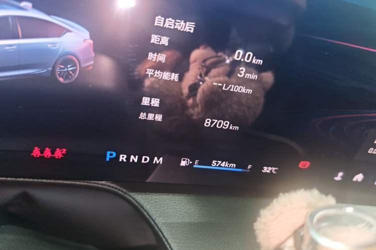 Used Cadillac CT5 2025 28T Urban Sport Edition Odometer Close Up