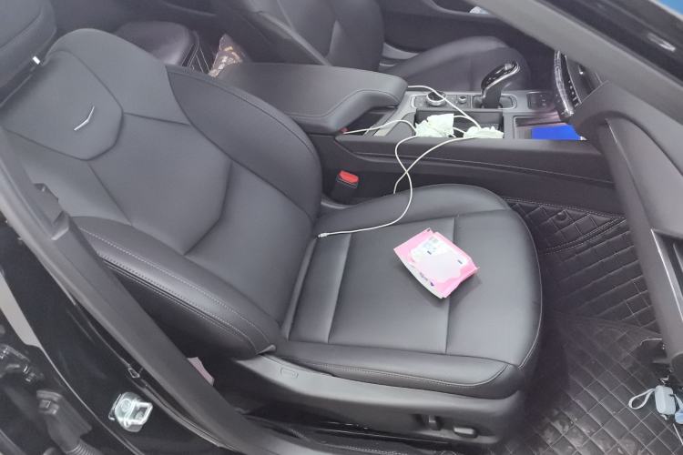 Used Cadillac CT5 2025 28T Urban Sport Edition Right Front Seat