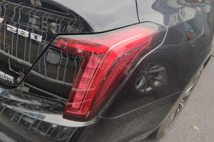 Used Cadillac CT5 2025 28T Urban Sport Edition Right Rear Taillight