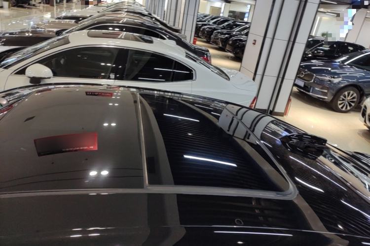 Used Cadillac CT5 2025 28T Track Performance Edition Roof
