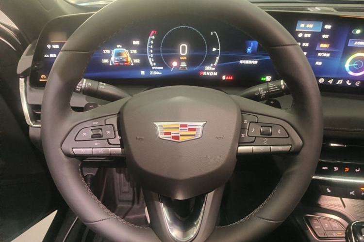Used Cadillac CT5 2025 28T Urban Sport Edition Steering Wheel