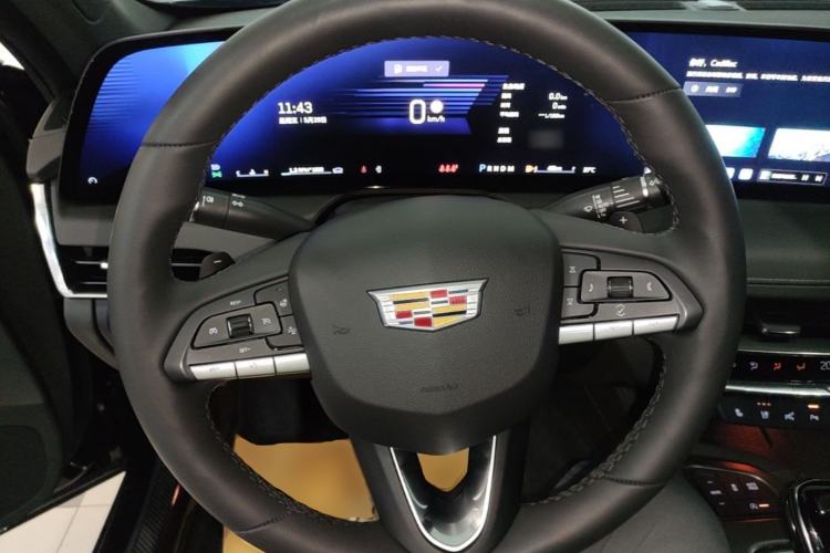 Used Cadillac CT5 2025 28T Track Performance Edition Steering Wheel