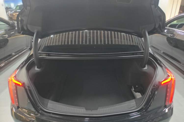 Used Cadillac CT5 2025 28T Track Performance Edition Trunk