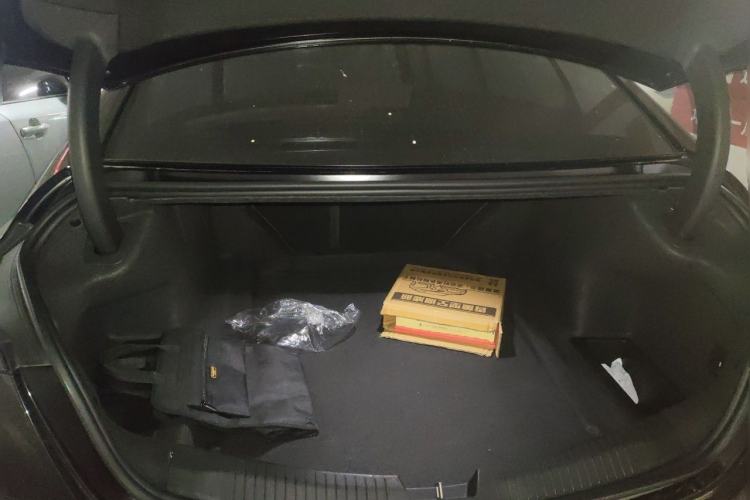 Used Cadillac CT5 2025 28T Track Performance Edition Trunk