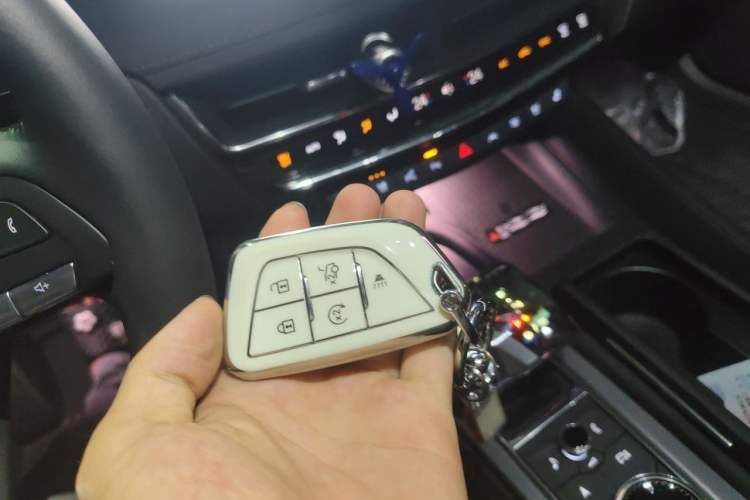 Used Cadillac CT5 2025 28T Track Performance Edition Vehicle Key