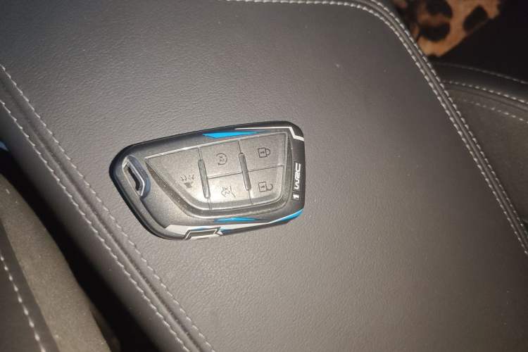 Used Cadillac CT5 2025 28T Urban Sport Edition Vehicle Key