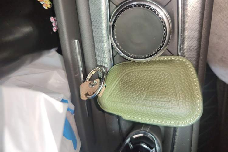 Used Cadillac CT5 2025 28T Urban Sport Edition Vehicle Key