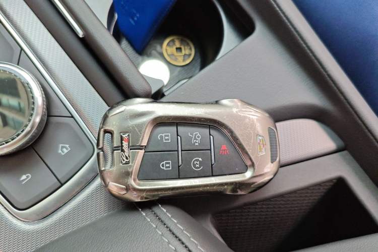 Used Cadillac CT5 2025 28T Urban Sport Edition Vehicle Key
