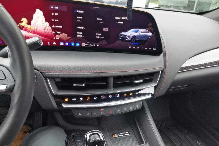 Used Cadillac CT5 2025 28T Track Performance Edition + Peak Track Optional Package Audio And AC Panel
