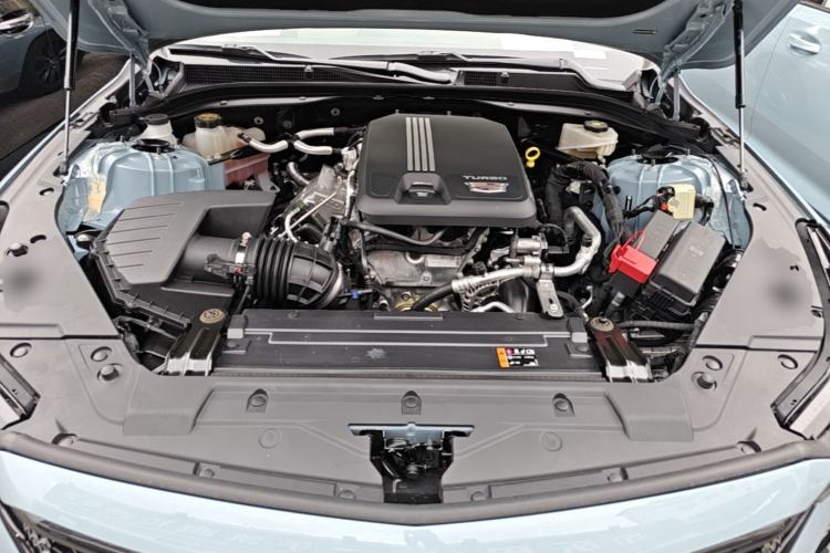 Used Cadillac CT5 2025 28T Track Performance Edition + Peak Track Optional Package Engine Bay