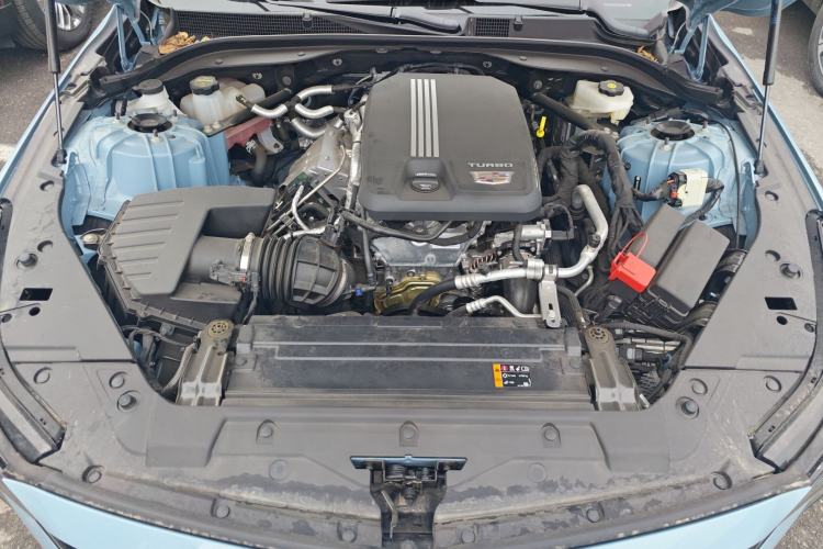 Used Cadillac CT5 2025 28T Track Performance Edition + Peak Track Optional Package Engine Bay
