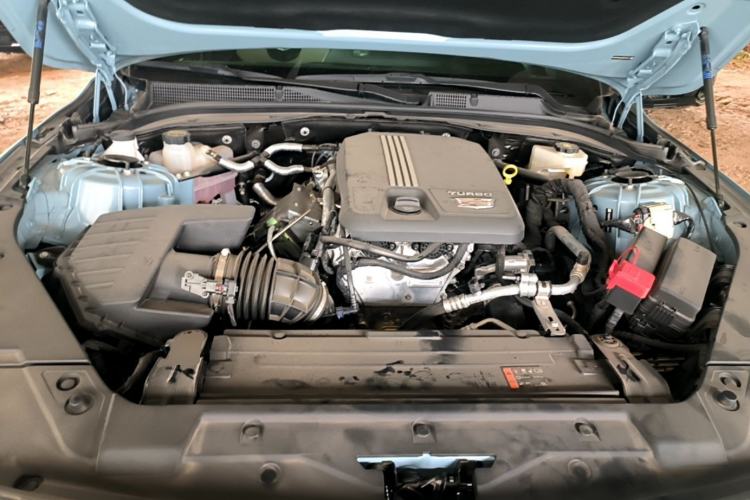 Used Cadillac CT5 2025 28T Track Performance Edition + Peak Track Optional Package Engine Bay