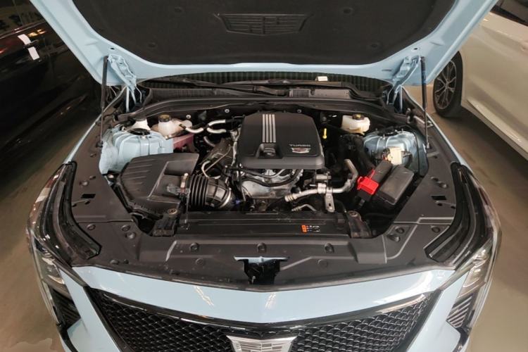 Used Cadillac CT5 2025 28T Track Performance Edition + Peak Track Optional Package Engine Bay