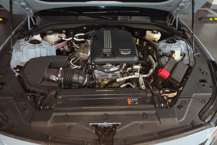 Used Cadillac CT5 2025 28T Track Performance Edition Engine Bay